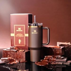 Stanley THE CHOCOLATE GOLD Quencher Tumbler